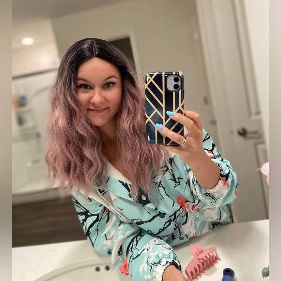 Middle Part Lace Front Wig Shoulder Length Wavy Synthetic Natural Brown 16” NEW - Picture 10 of 12